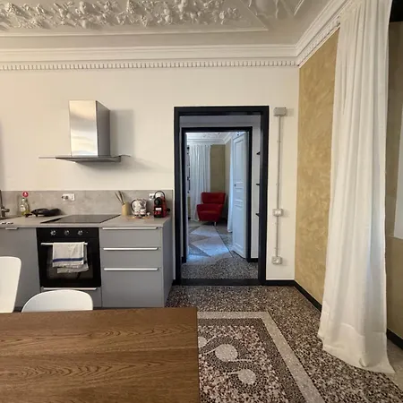 Apartament Happy Family Historical Luxury A Genua